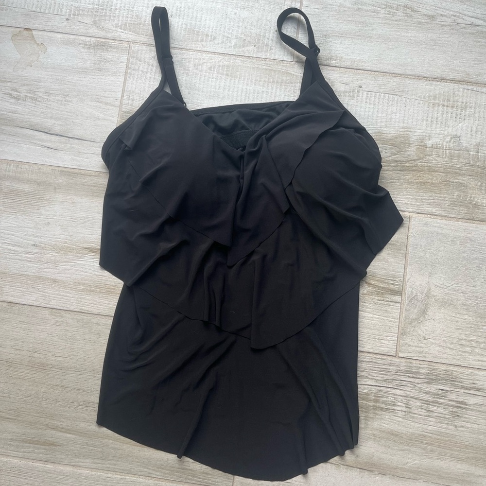 Aqua green women’s swim tank black ruffle size X NWT
